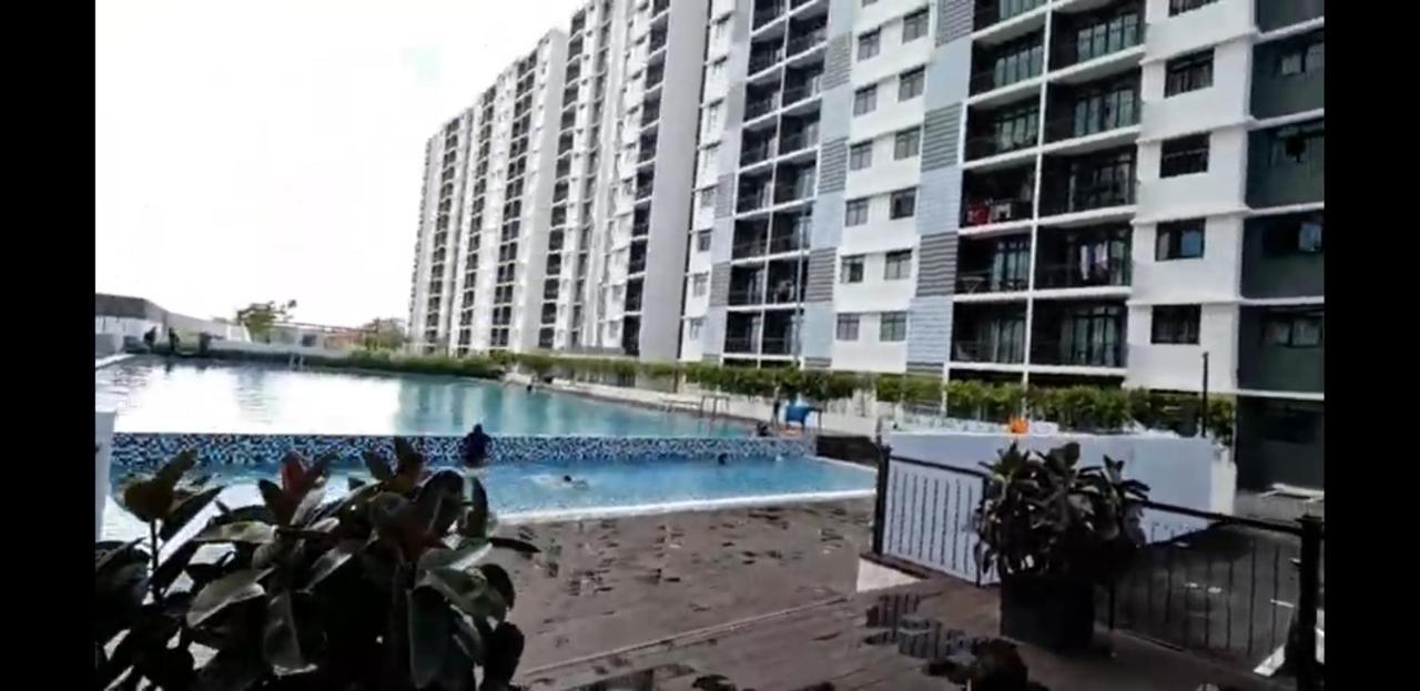 Homestay Desaru Salsabila Top View Sunrise Bandar Penawar Exteriör bild