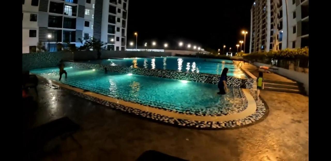 Homestay Desaru Salsabila Top View Sunrise Bandar Penawar Exteriör bild